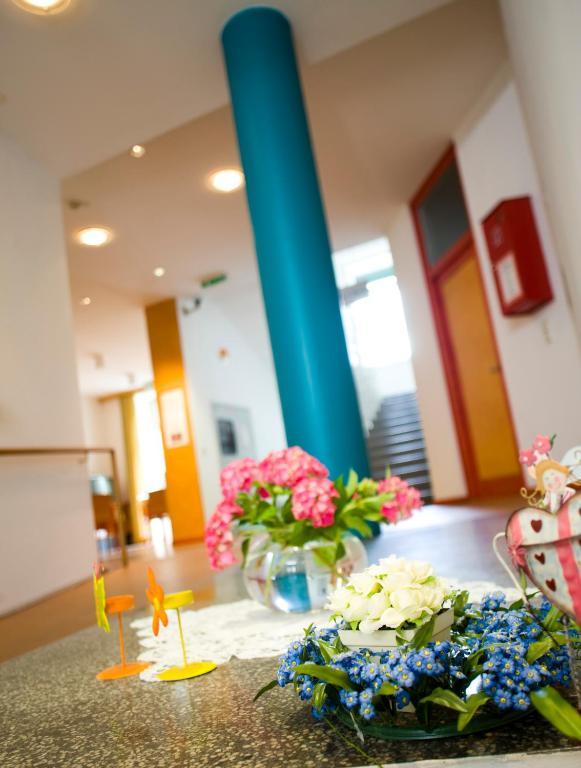 Haus Mobene - Hotel Garni Graz Esterno foto