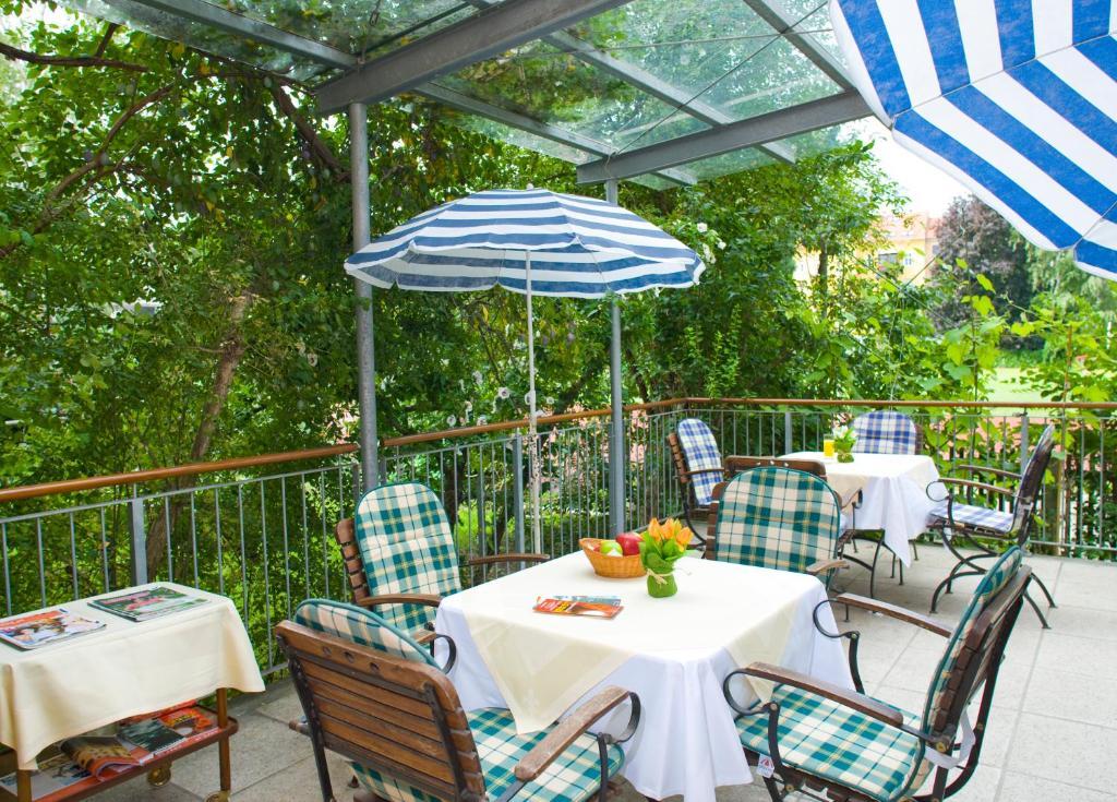Haus Mobene - Hotel Garni Graz Esterno foto