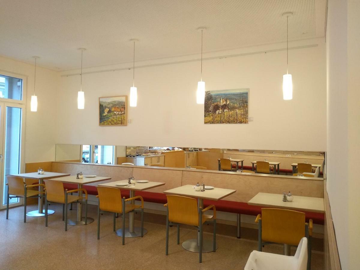 Haus Mobene - Hotel Garni Graz Esterno foto